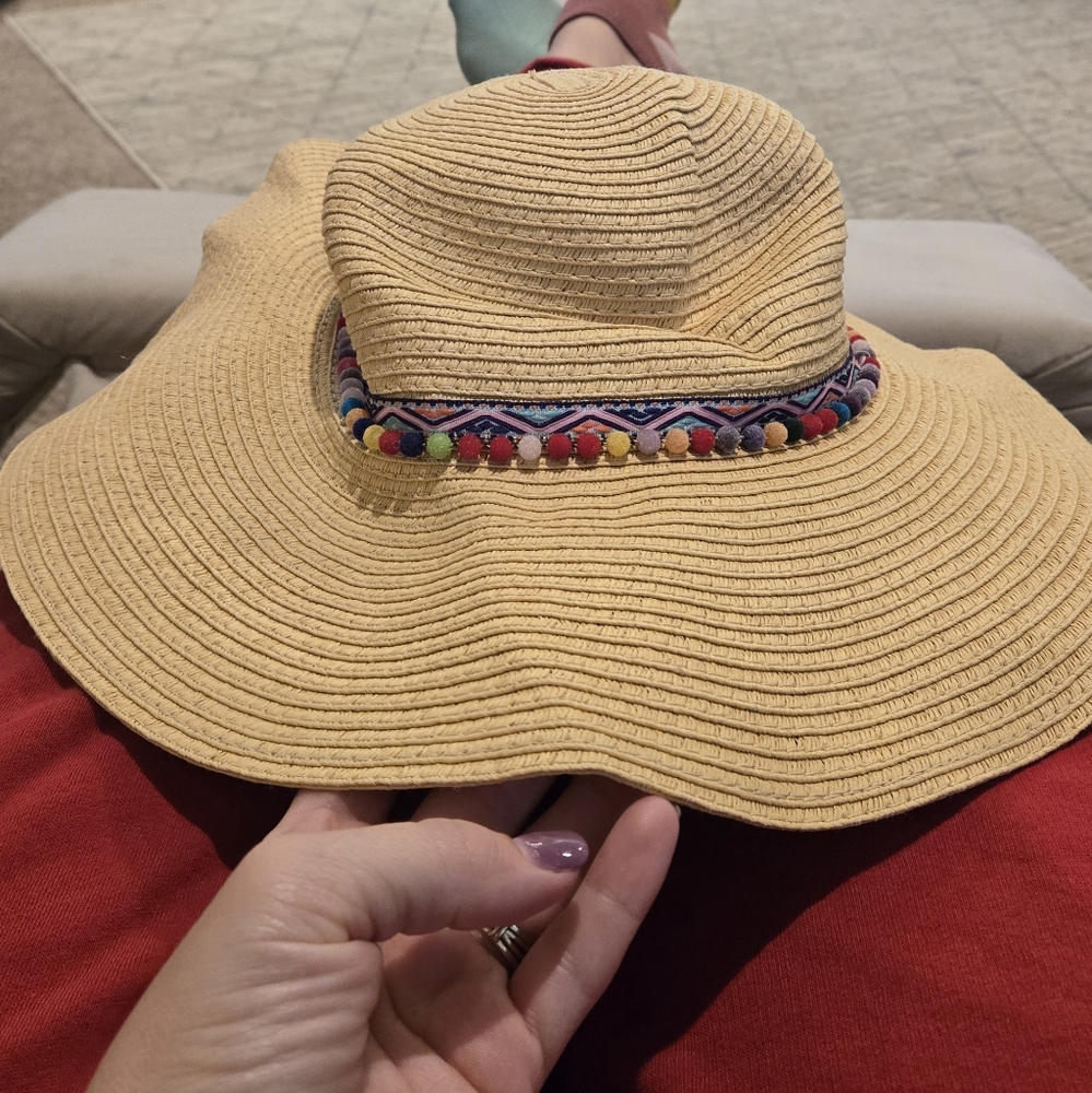 Stylish Tan Sun Hat with Colorful Trim